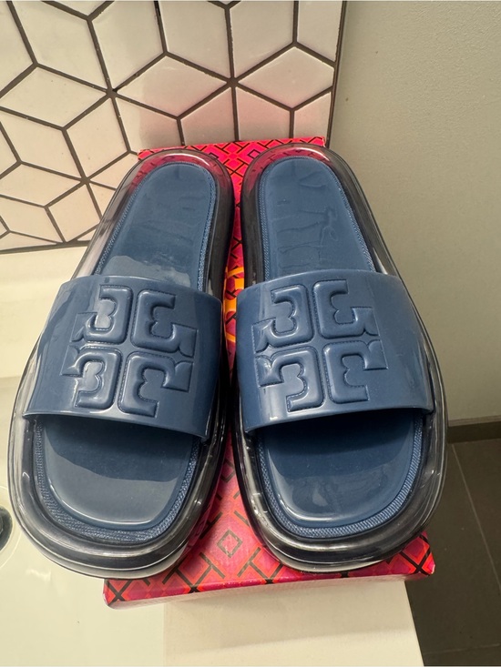 Tory Burch Shoes - Tory Burch Pink and Red Patterned Shoe Box